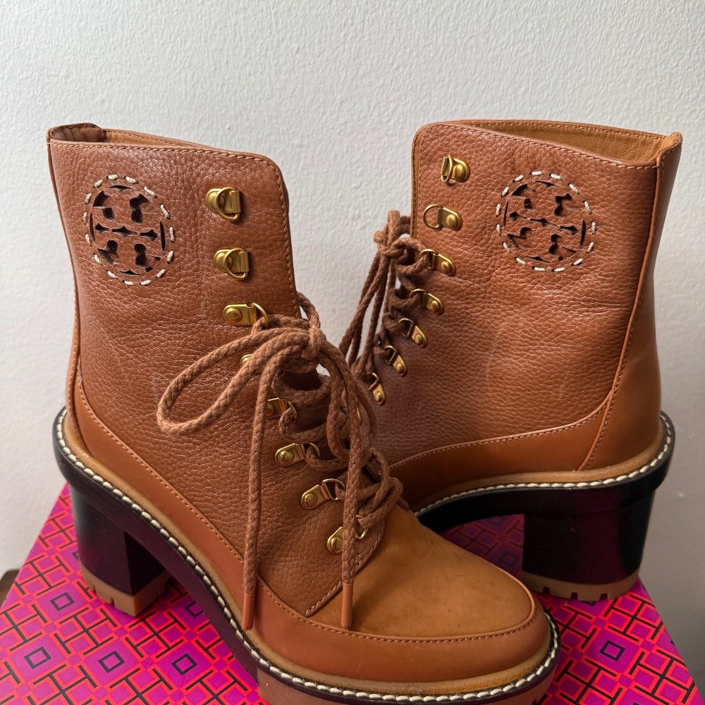 Almond apron toe Lace up Suede tongue and toe detail Pebbled leather panels at s